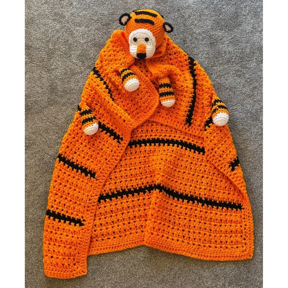 Handmade Crocheted Tiger Baby Blanket Kids Afghan Throw Orange Costume Plush